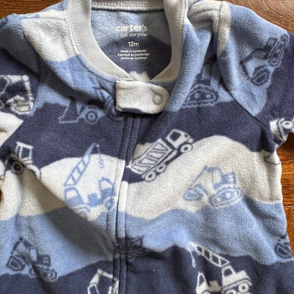Carter's Boys 12 Month Fleece Pajamas Lot of 2 Footies Trucks Cozy Soft NEW - Picture 7 of 9